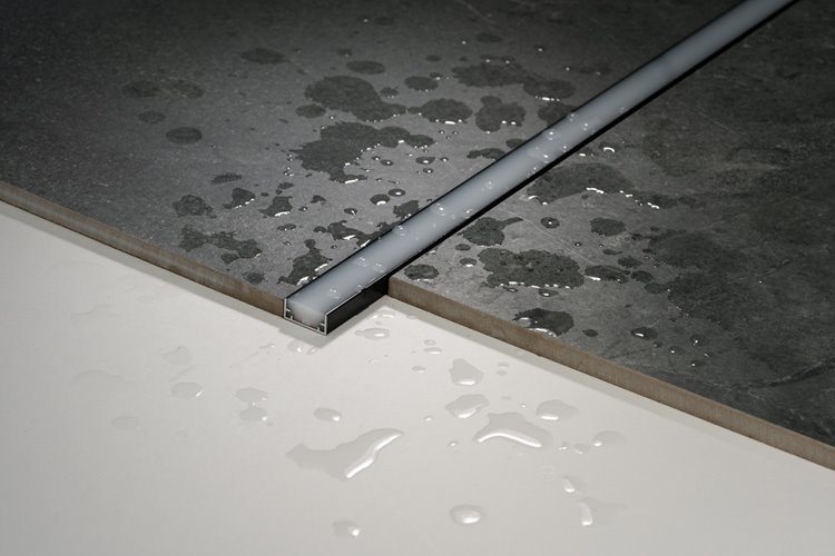 Oprawa liniowa LED IP68 AQU czarna 4500K 60cm