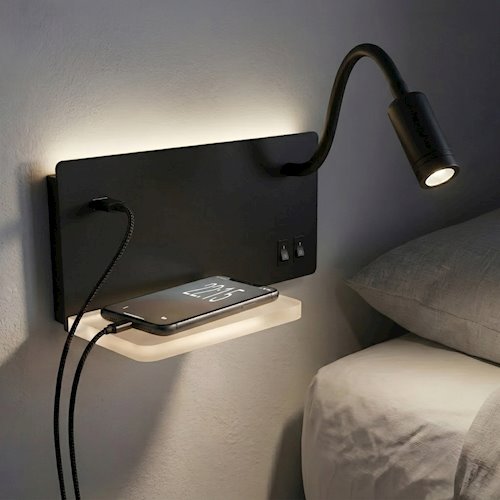 Lampa nocna z półką 14cm i reflektorem LED 4W czarna