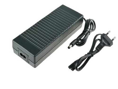 Zasilacz DESKTOP 12V 10A 120W wtyk DC 2,1/5,5