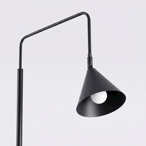 Lampa podłogowa ze stożkowym kloszem Nox 1xE14 czarna