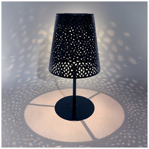 Lampa stołowa solarna z ażurowym kloszem IP44 czarna