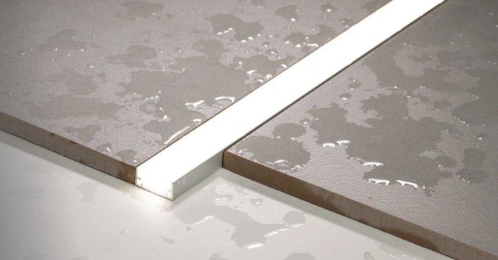 Oprawa najazdowa liniowa