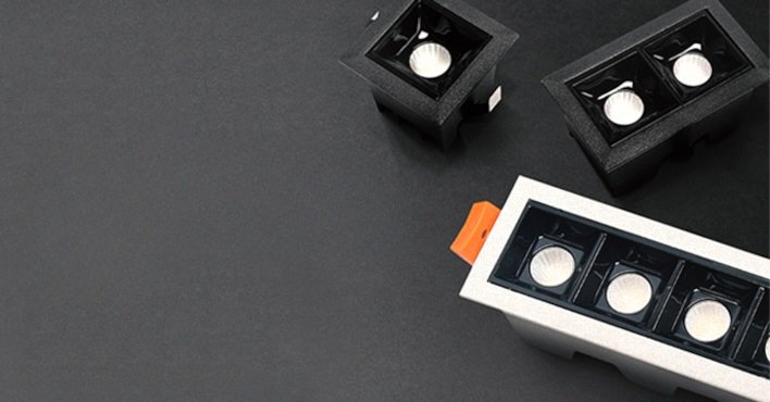 Lampy sufitowe wpuszczane