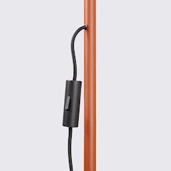 Lampa podłogowa ze stożkowym kloszem Nox 1xE14 ochra czerwona