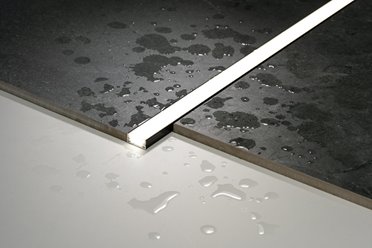 Oprawa liniowa LED IP68 AQU czarna 4000K 2,5m