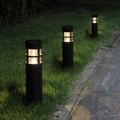 Mała latarnia solarna wbijana 40cm