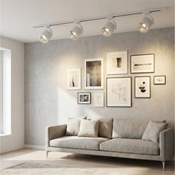 Biały matowy reflektor szynowy ARKO z aluminiową obudową i adapterem 3-fazowym, widoczny fasetonowy odbłyśnik na żarówkę AR111